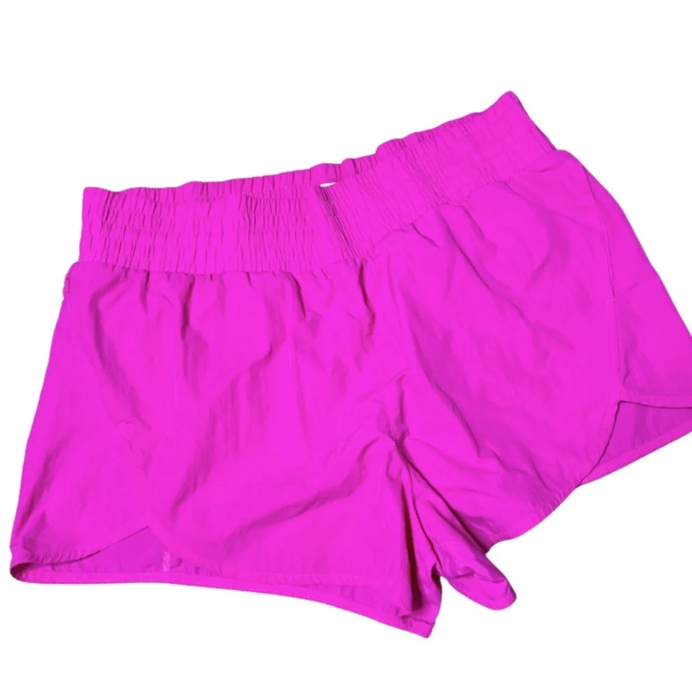 All in Motion Athletic Shorts Hot Pink Stretchy Smocked‎ Waist Dolphin Hem Women - Picture 4 of 16